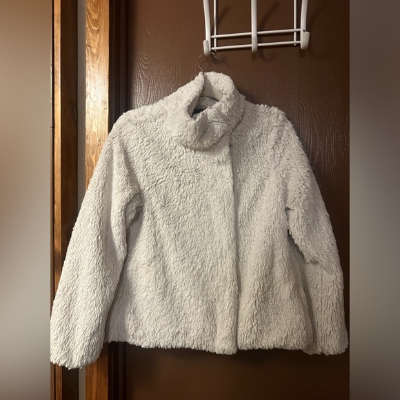 Patagonia Jacket - Picture 1 of 5